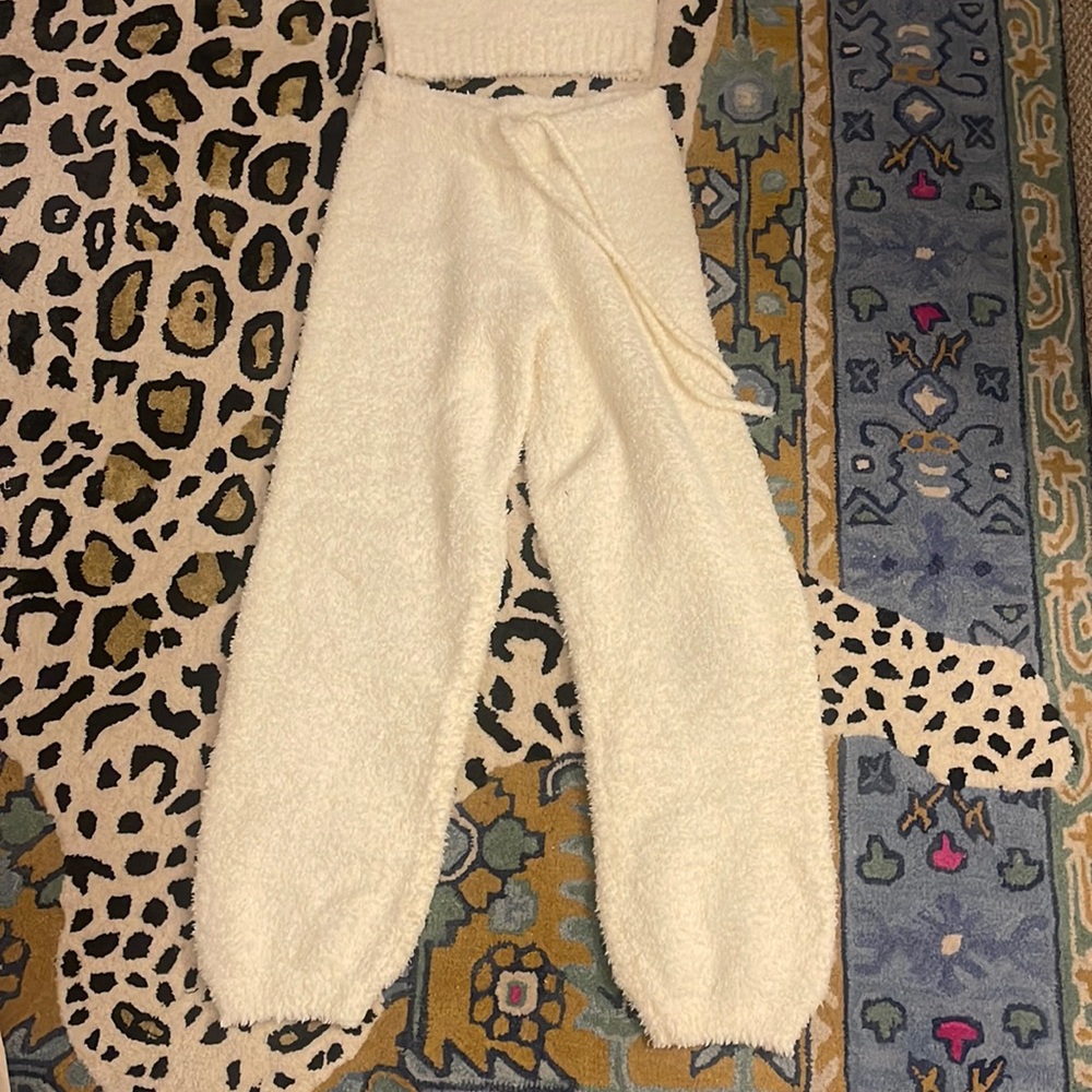 NEW SKIMS cozy knit set - S/M